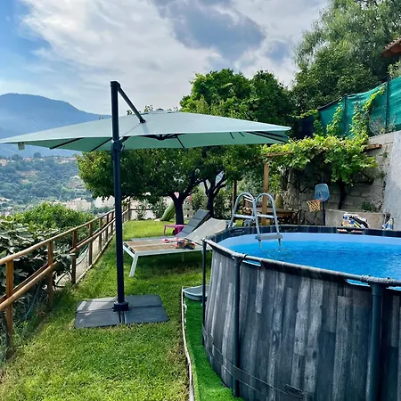 A Avec Vue Βίλα Μεντόν